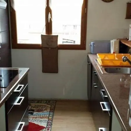 Loulou, Massif Central, Chalet *