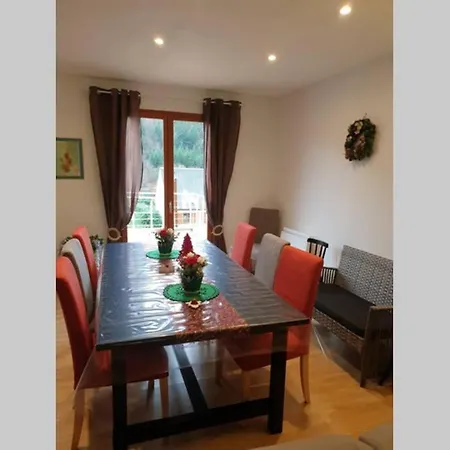 Loulou, Massif Central, Chalet